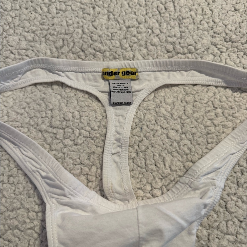 Men’s White Thong Underwear - Picture 2 of 3
